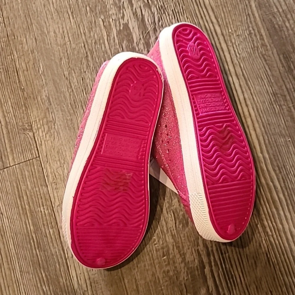 Chatties Glitter Non-slip Aqua Water Shoes in Fuchsia